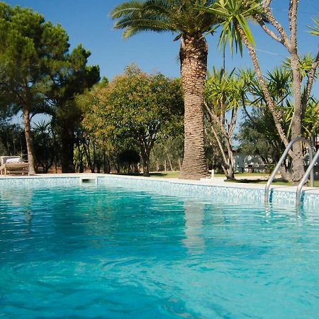 Country Villa Peloponnese With Tennis Court And Pool Zevgolateíon Zewnętrze zdjęcie